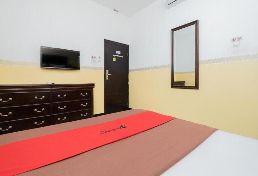 标准间, Reddoorz Near Taman Krida Budaya Malang
