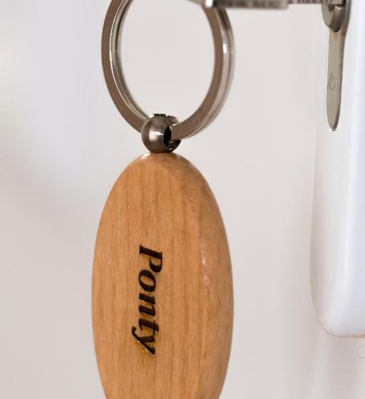 1 Bedroom Apartment Lake View, Akvárium Apartmanházak