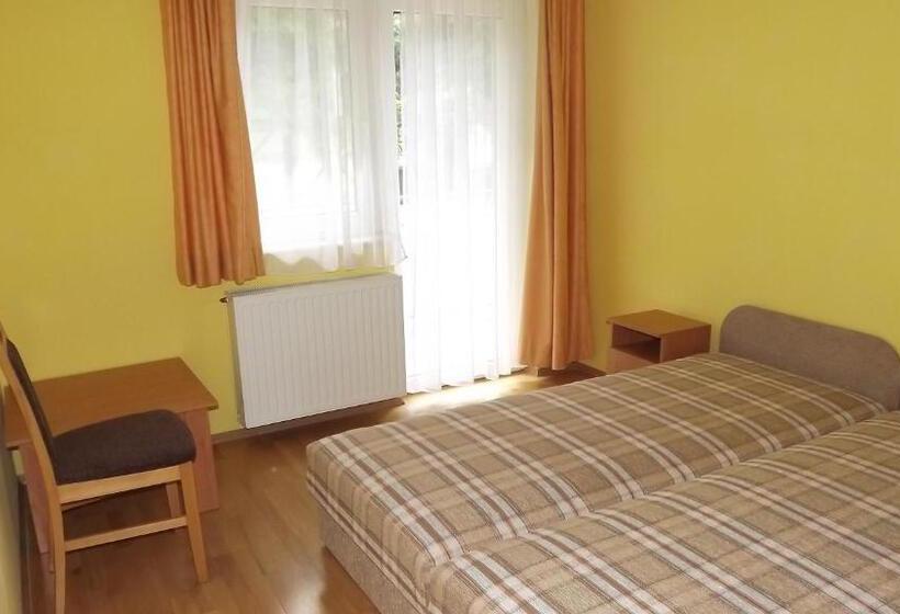 דירת חדר נוף לגינה, Akvárium Apartmanházak