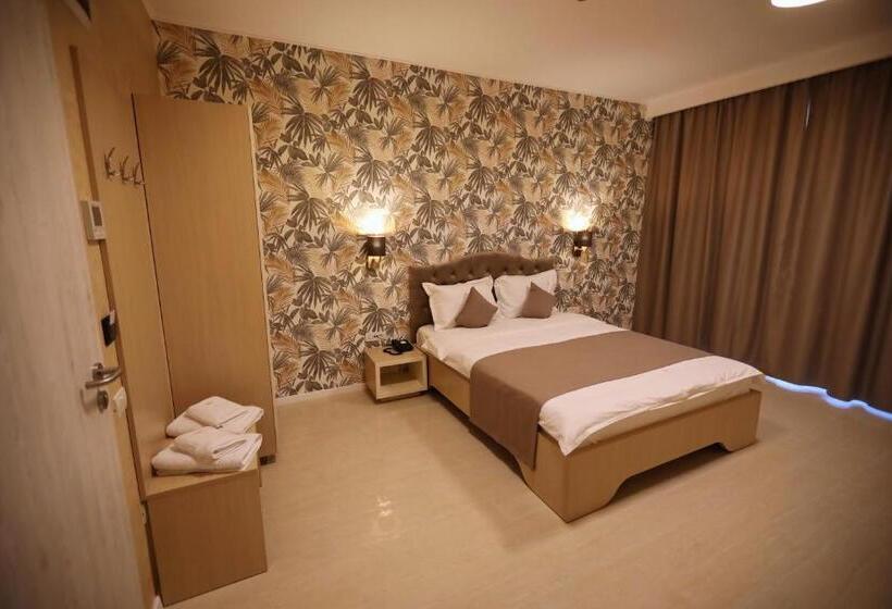 디럭스 룸, Grand Dedal