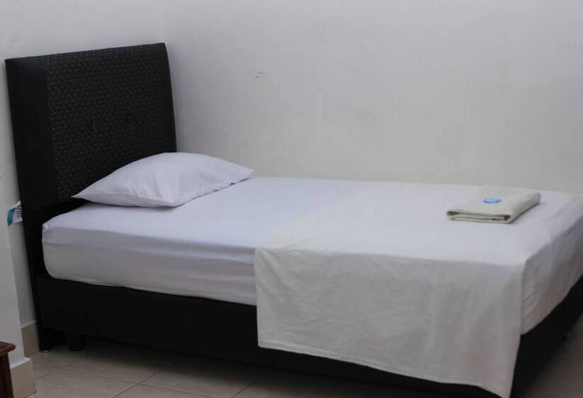 标准间, Wisma Tuluy