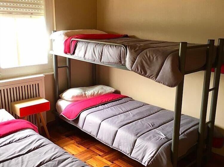 غرفة قياسية ثلاثية حمام مشترك, Carving Surf Hostel