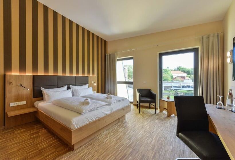 Номер Стандарт, & Golfrestaurant Gut Wissmannshof