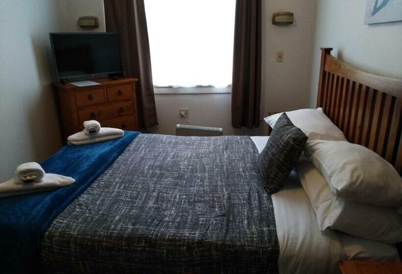 スタンダードルーム, The Eagle