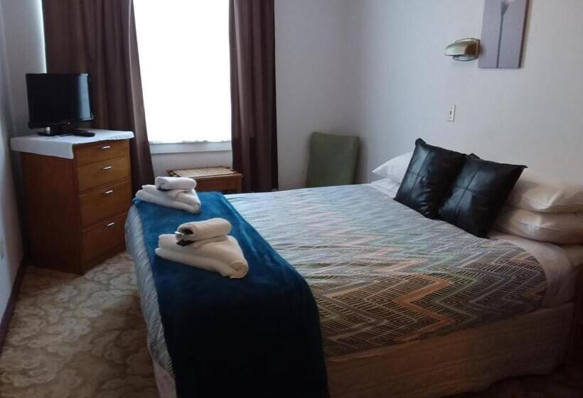 スタンダードルーム, The Eagle