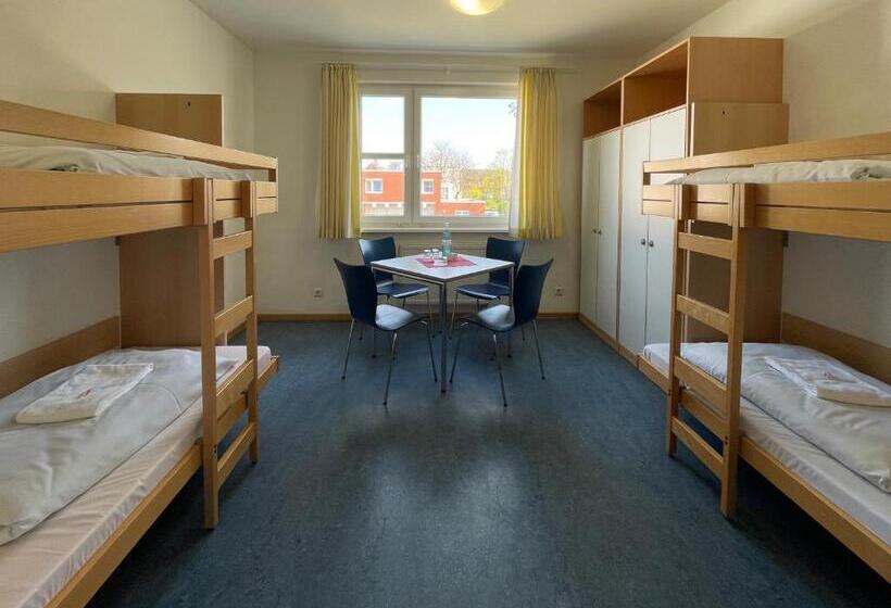 تختخواب در اتاق مشترک, Jugendherberge Wolfsburg