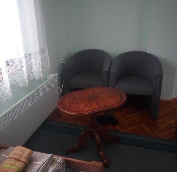 اتاق استاندارد با سرویس بهداشتی مشترک, Apartment & Rooms Aleksandar