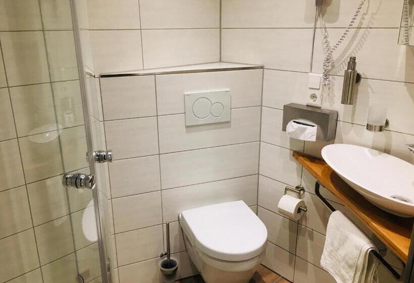 شقة غرفة واحدة, Gasthof Zum Ochsen