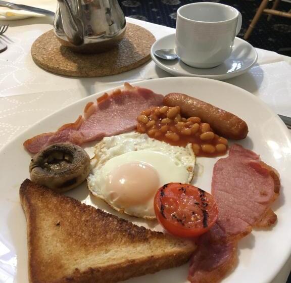 غرفة ديلوكس مطلّة علي البحر, Helmsman Guesthouse