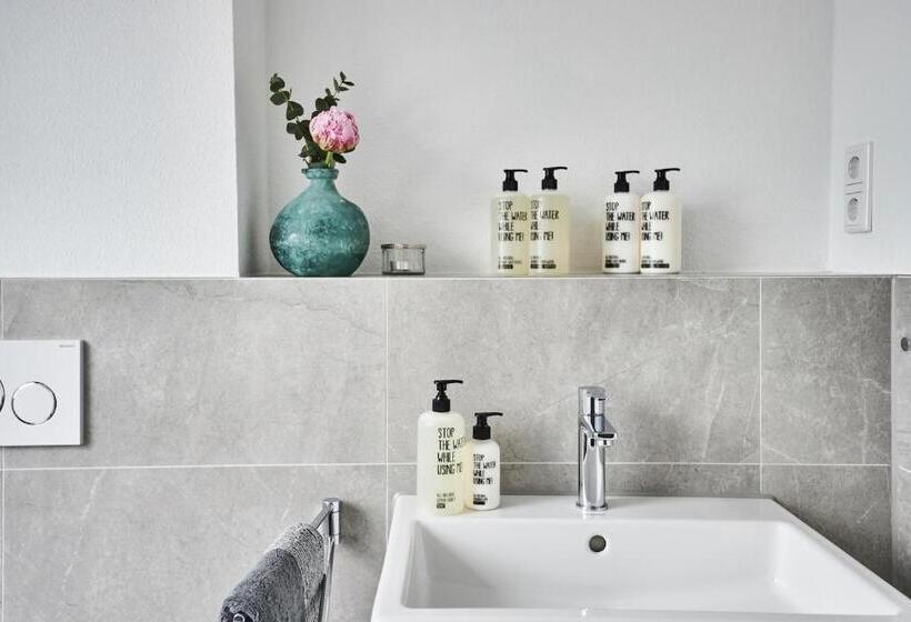 Апартаменты 1 Спальня Вид на Сад, Boardinghome Oldenburg