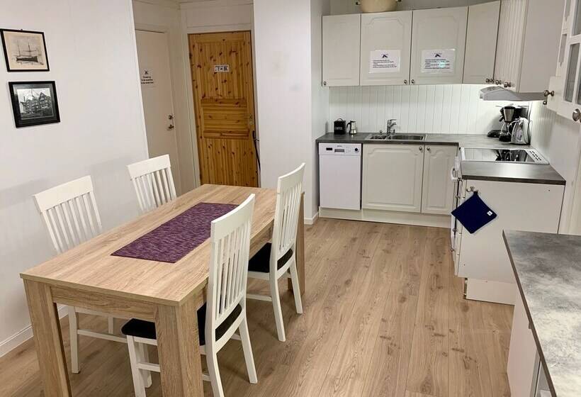 Номер Стандарт, Lodèk Motel