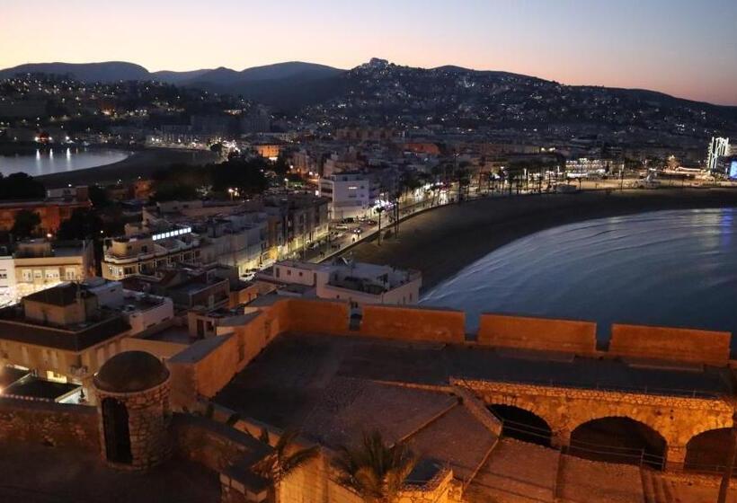 غرفة ديلوكس مطلّة علي البحر مزوَّدة بشُرفة, Hostal Boutique Olvido 22 Adults Only