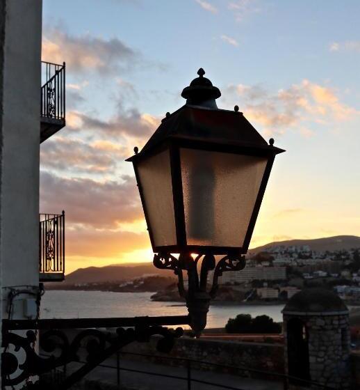Quarto Deluxe Vista Mar com Sacada, Hostal Boutique Olvido 22 Adults Only