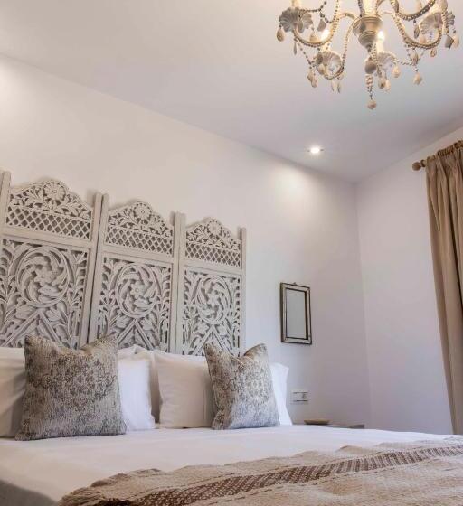 غرفة ديلوكس مطلّة علي البحر مزوَّدة بشُرفة, Hostal Boutique Olvido 22 Adults Only