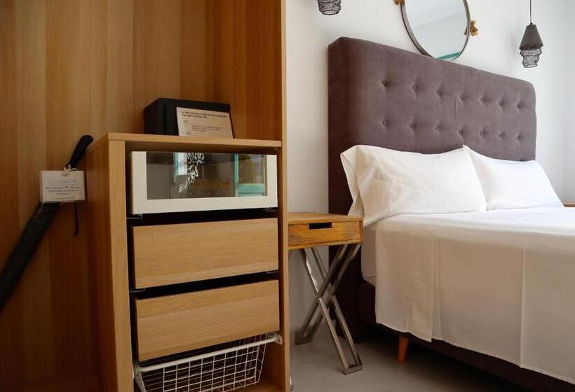 جناح مزود بتراس, Hostal Boutique Olvido 22 Adults Only