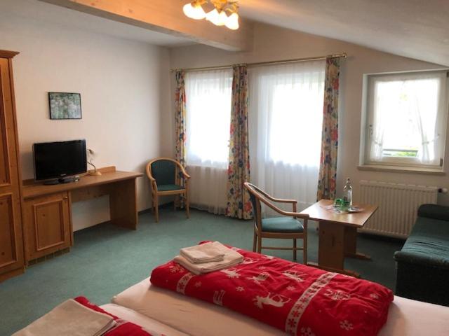 标准间带阳台, Norishütte