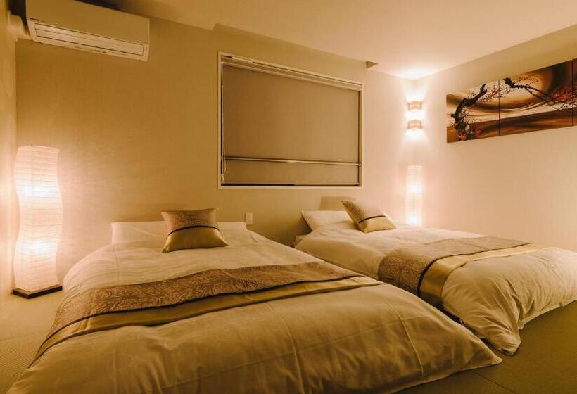 غرفة ديلوكس رباعية, Grand Base Karatsu Ekiminami