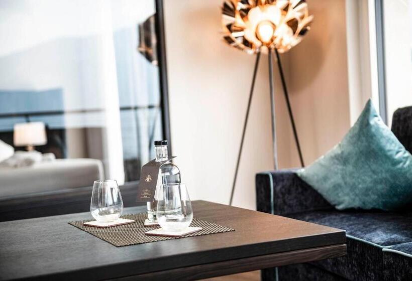 Люкс Повышенной Комфортности, Prunner Luxury Suites Adults Only