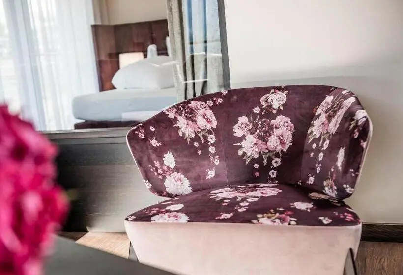 Sviitti Liikuntarajoitteisille, Prunner Luxury Suites Adults Only