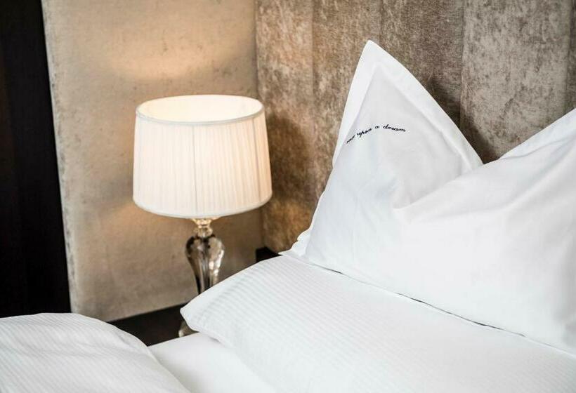 Номер Superior, Prunner Luxury Suites Adults Only