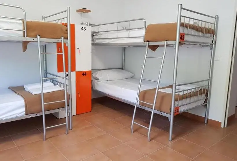 スタンダード４人部屋, Albergue Espiritu Xacobeo