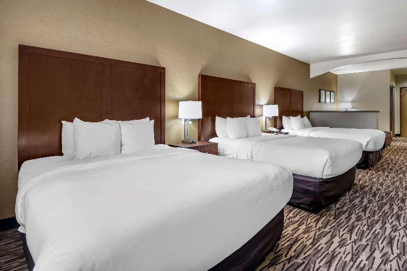 سوییت, Comfort Suites Portland Airport