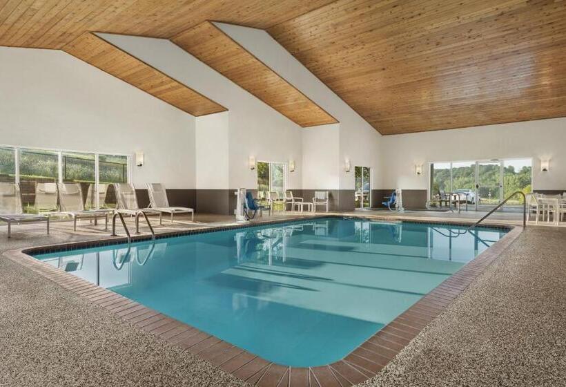 Студия Стандарт, Country Inn & Suites By Radisson, Decorah, Ia