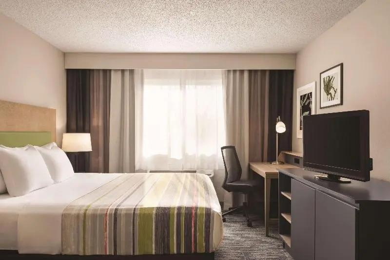 سوئیت با تخت بزرگ, Country Inn & Suites By Radisson, Northfield, Mn