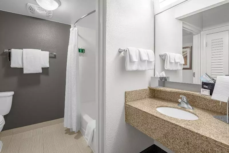 اتاق استاندارد, Courtyard By Marriott Wilmington/wrightsville Beach