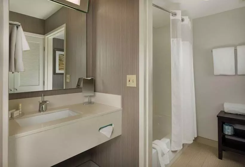 ２ダブルベッドのスタンダードルーム, Courtyard By Marriott New Haven Orange