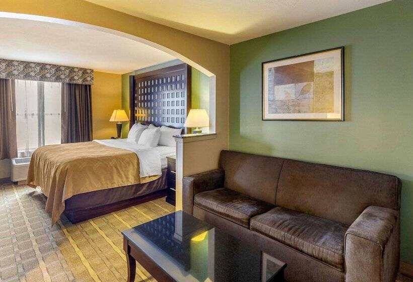 스위트, Quality Suites Sherman