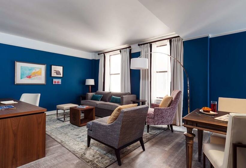 סוויטה, The Commonwealth