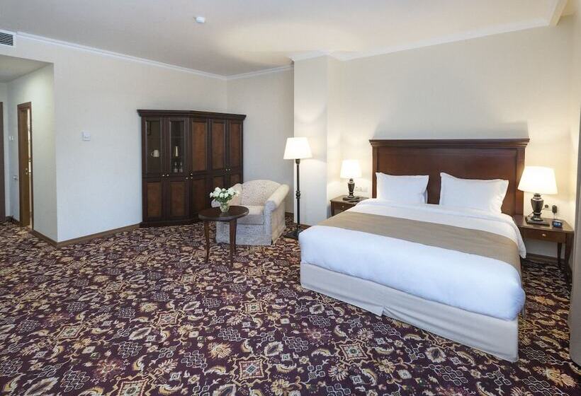 스위트, Ani Grand Hotel Yerevan