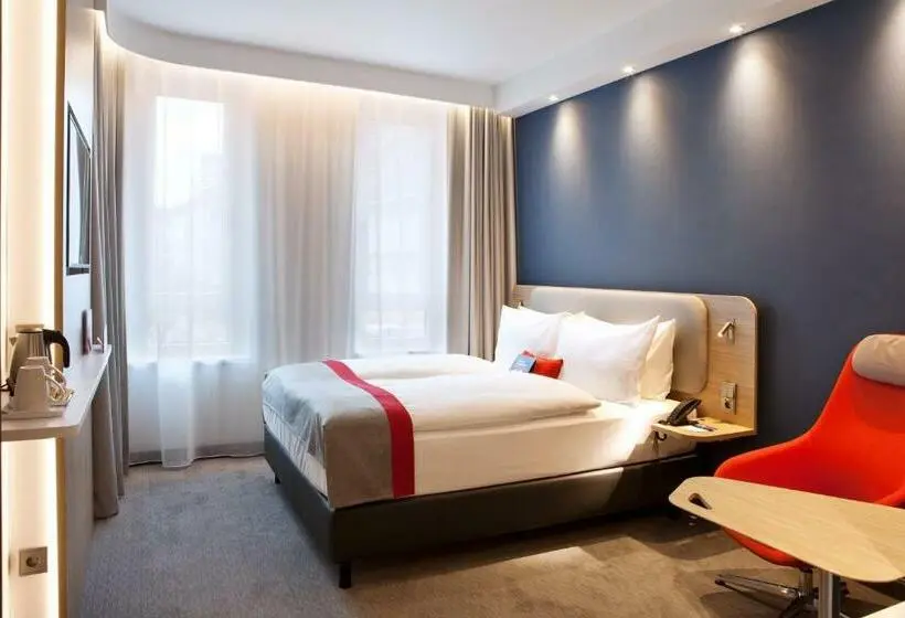 スタンダードルーム, Holiday Inn Express Kaiserslautern, An Ihg