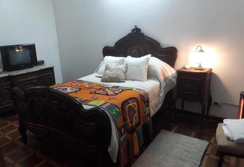 スタンダードルーム, La Maison