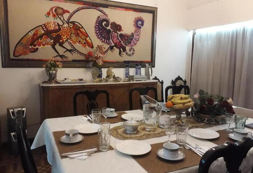 スタンダードルーム, La Maison