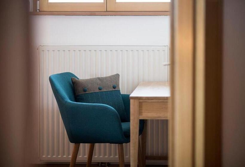 דירה בת חדר שינה 1 עם מרפסת, Villa Aurelia