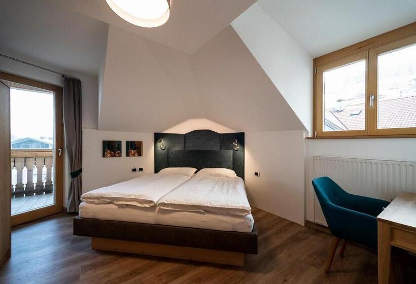 דירה בת חדר שינה 1 עם מרפסת, Villa Aurelia