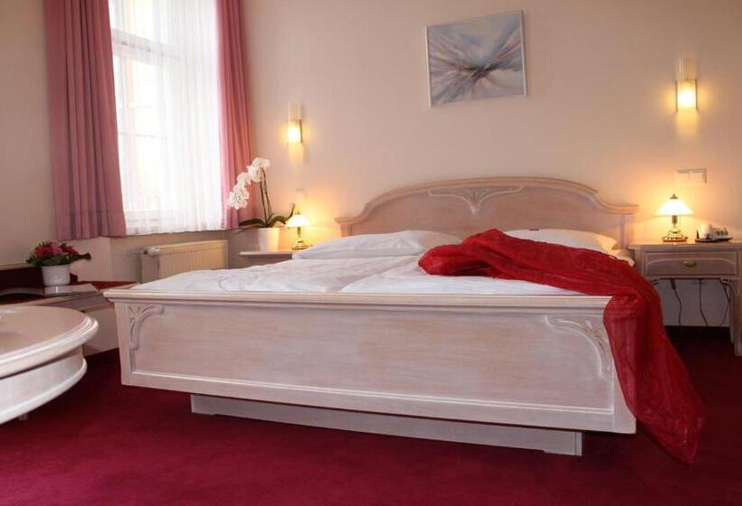 标准间, Zum Stern