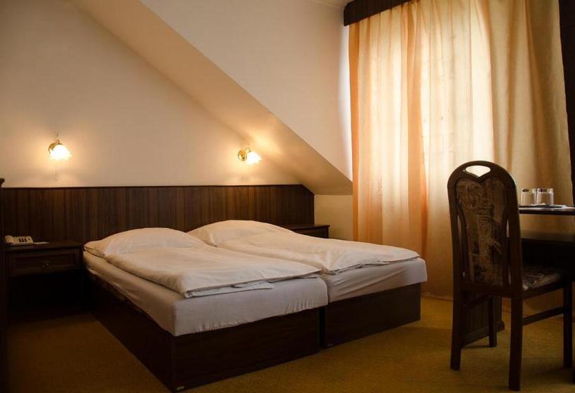 סוויטה משפחתית, Penzion Pomnenka