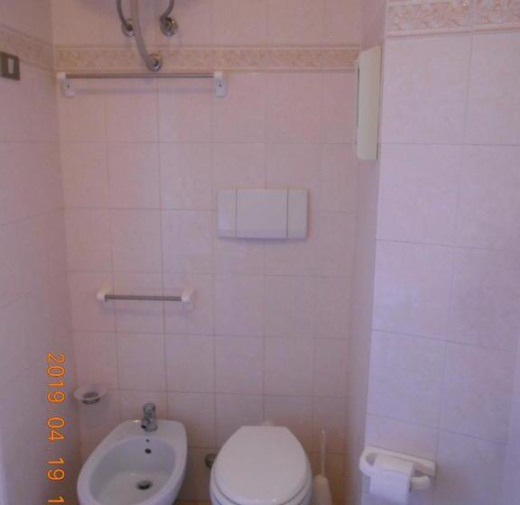 اتاق استاندارد, Pensione Verde Luna