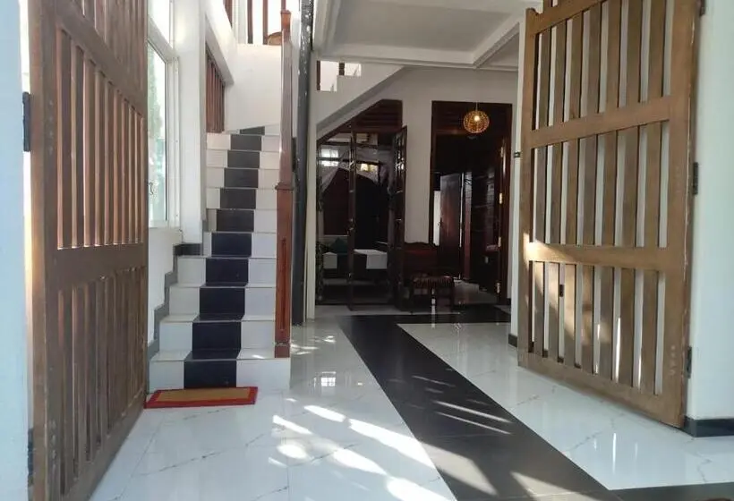 ファミリールーム, Kolition Villa