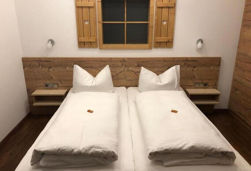 شقة غرفة واحدة, Gasthof Bergblick