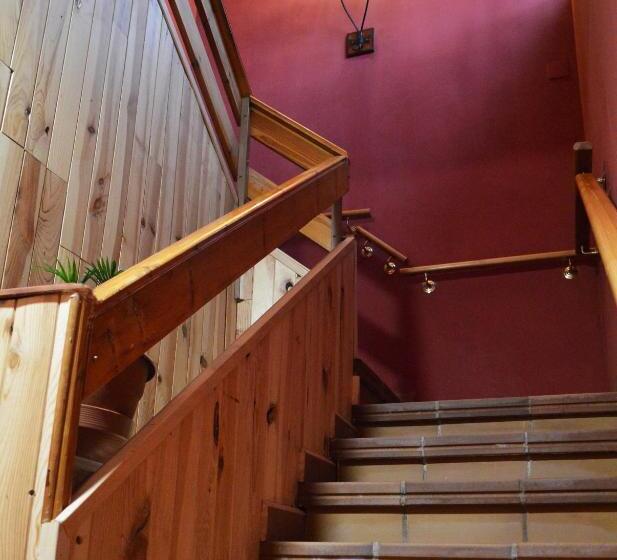 בית, 4 חדרי שינה, Casa Escosa