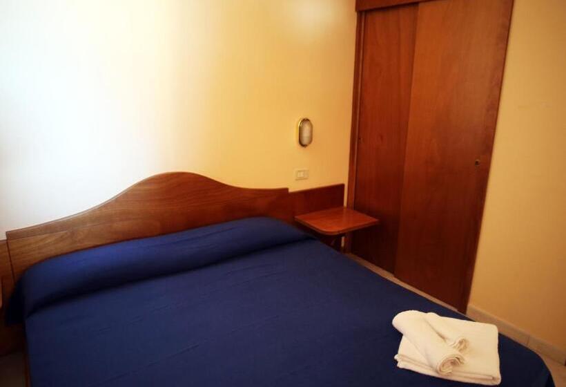 带2个卧室的公寓, Blue Marine Village