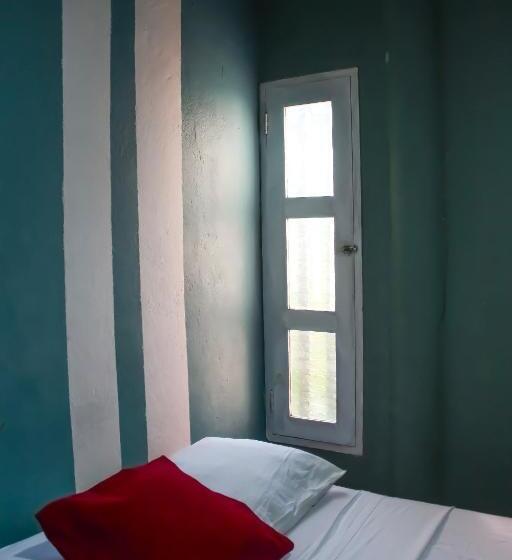 Quarto Estandar, Hostal Casa Mauro