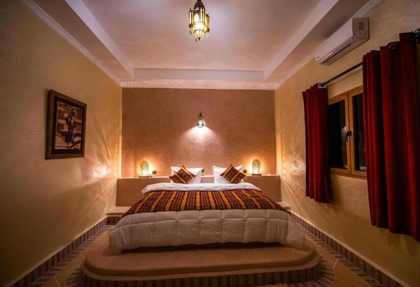 غرفة ديلوكس, Riad Les Jardins De Merzouga
