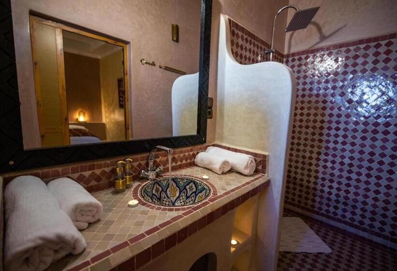 디럭스 룸, Riad Les Jardins De Merzouga