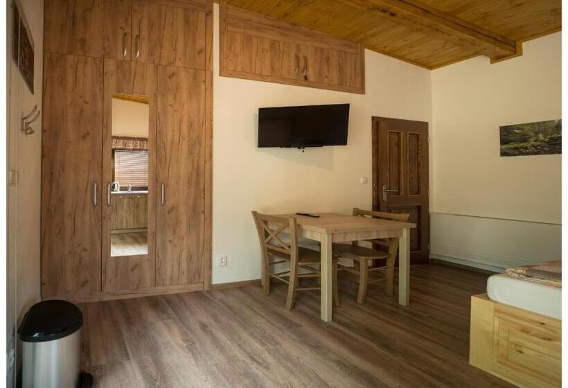 Mökki 1 Makuuhuone, Pension U Lipy