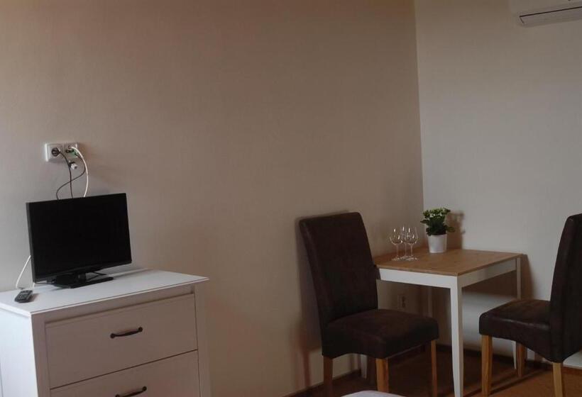 חדר סטנדרט, Penzion Na Náměstí